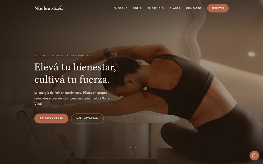 Vista previa del sitio: estudio de pilates boutique en tono cálido